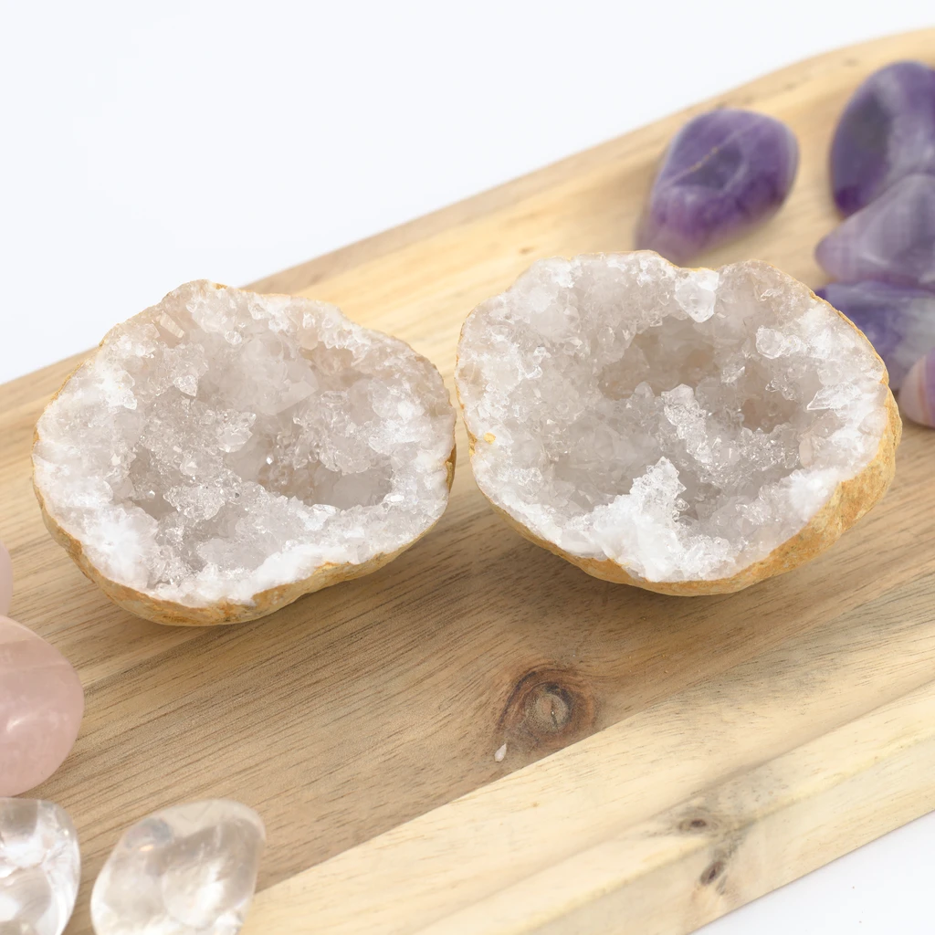 Křišťálová geoda 6-7cm