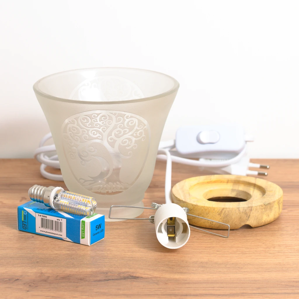 Lampa „Strom života“ – světlo, které oživuje energii kamenů - Obrázek 7